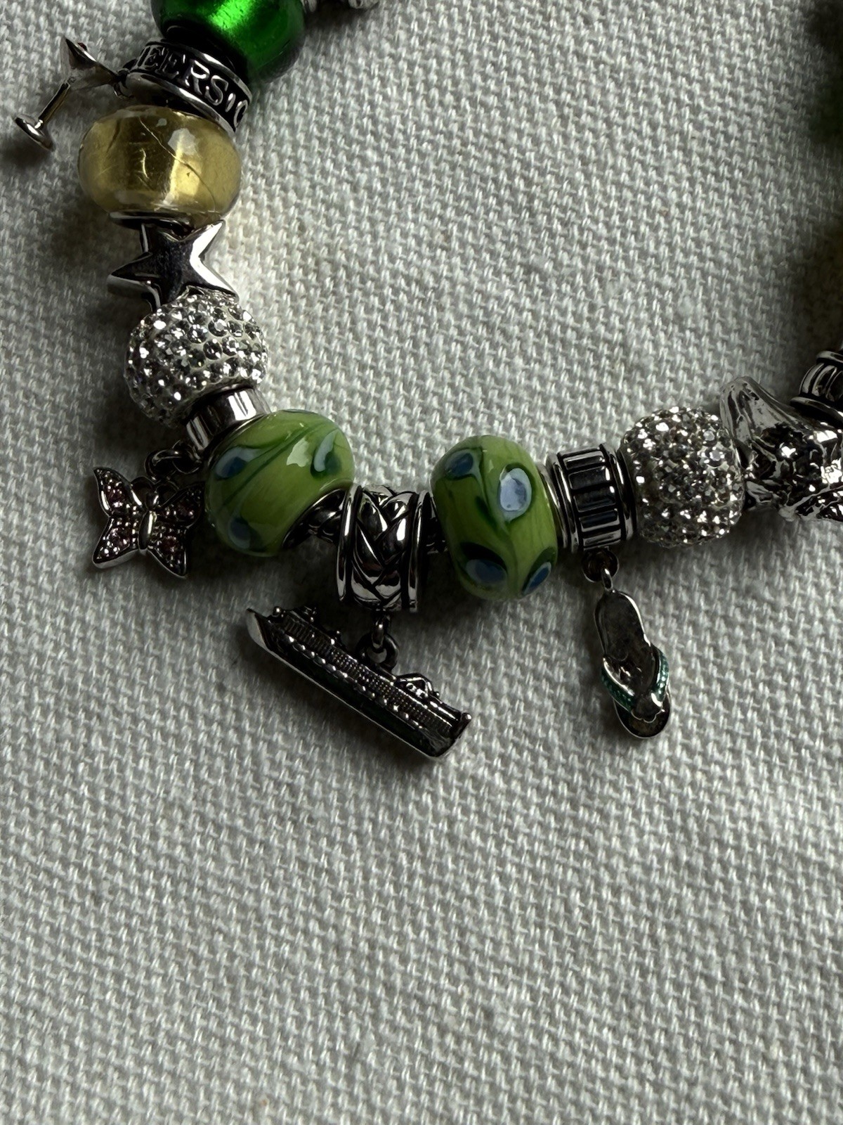 Travel Cruise Ship Souvenir Charm Bracelet 7 1/2 Inches