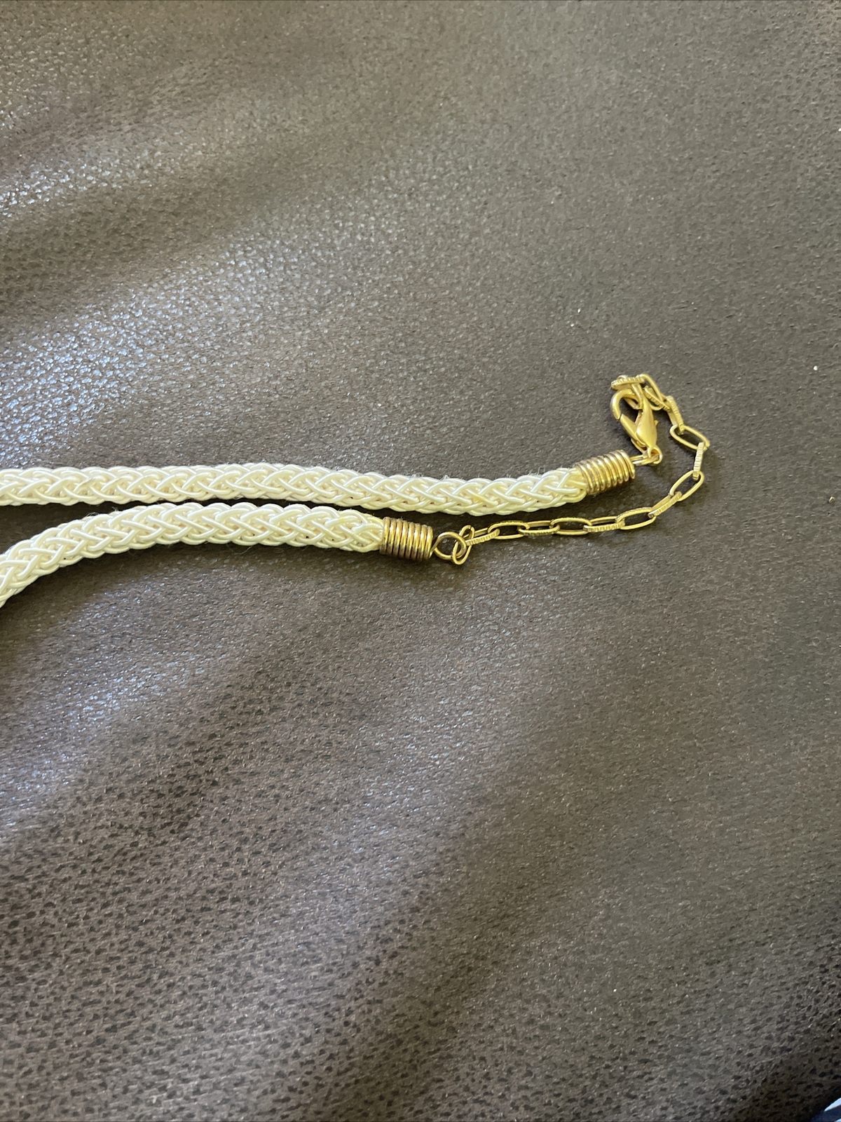 Vintage Signed EH Rope Necklace w ROSES Pendant PRETTY