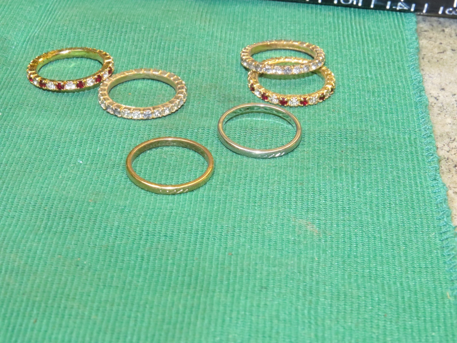Six Vintage Avon Gold/Silver Tone Colored Stones Stackable Rings Sz 5.5