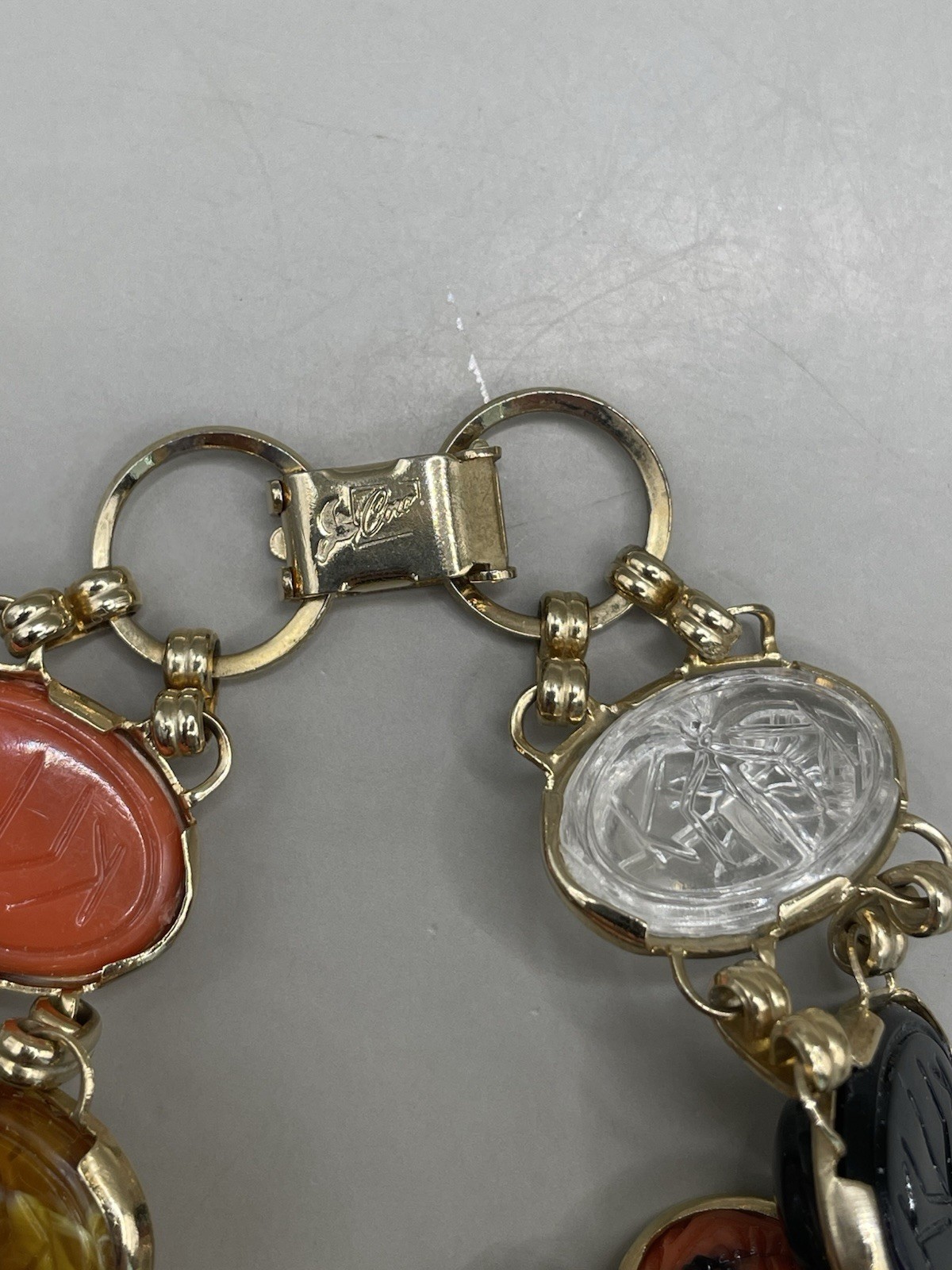 Vintage Signed Coro EGYPTIAN REVIVAL SCARAB GoldTone Multicolor Lucite Bracelet
