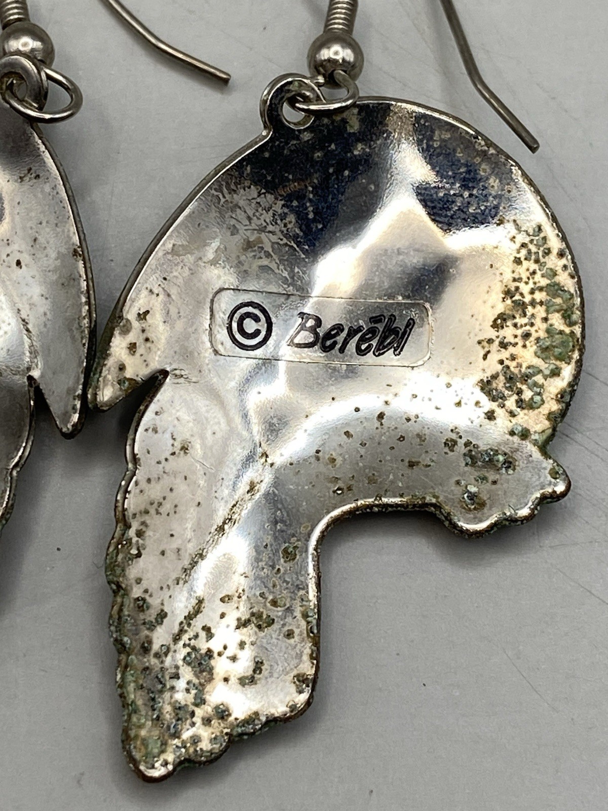 Vtg Edgar Berebi Silvertone Blue Green Enameled Toucan Dangle Pierced Earrings