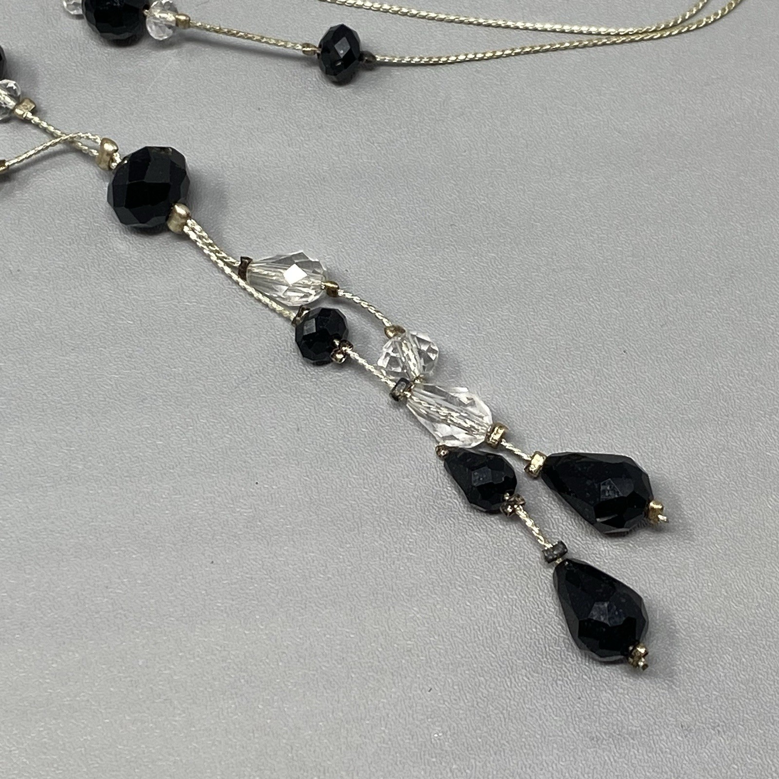 Glass Bead Necklace Black Clear Station Lariat Silver Tone Chain Collar 20″