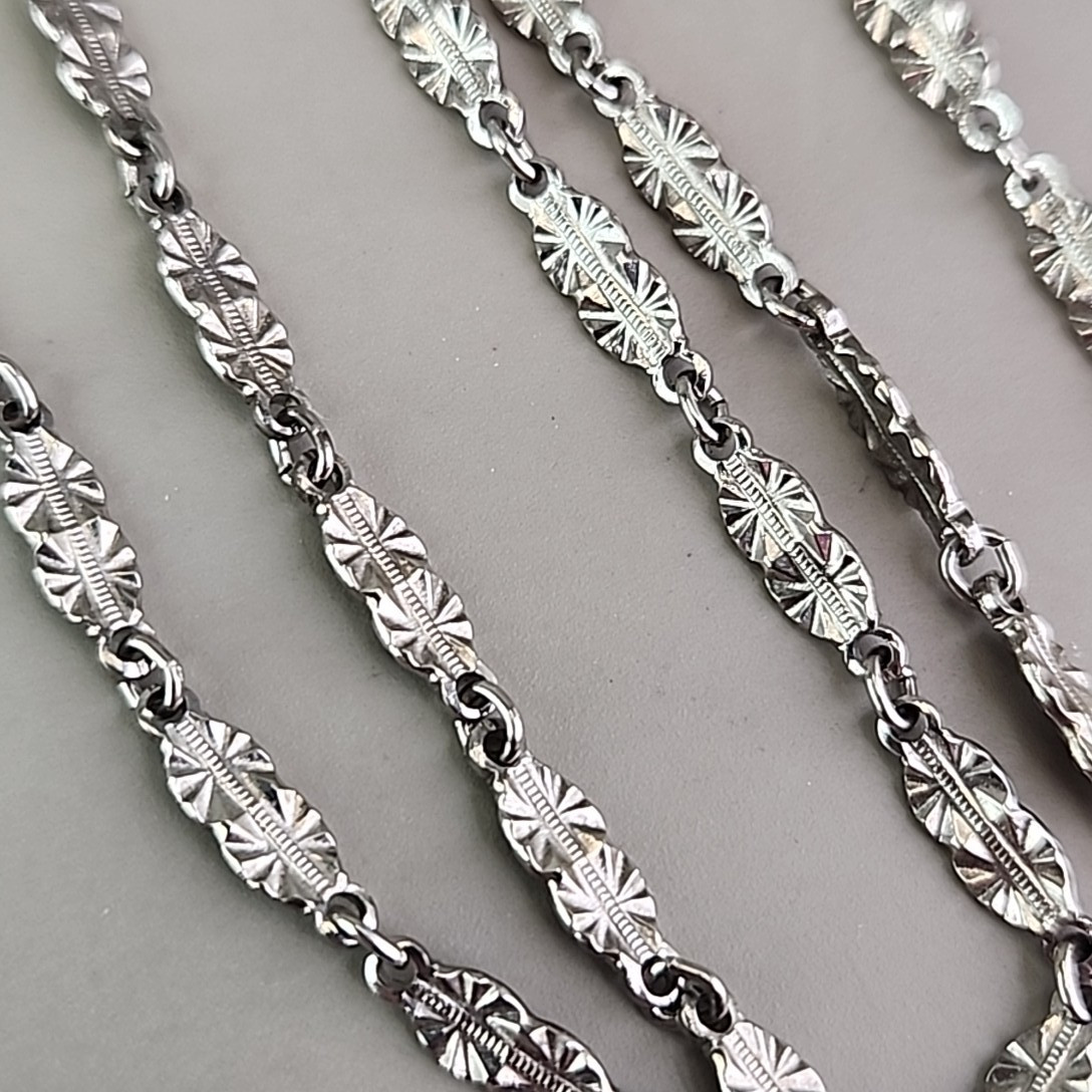 Vintage Chain Necklace Silver Tone Starburst Etched Bar Link 34″