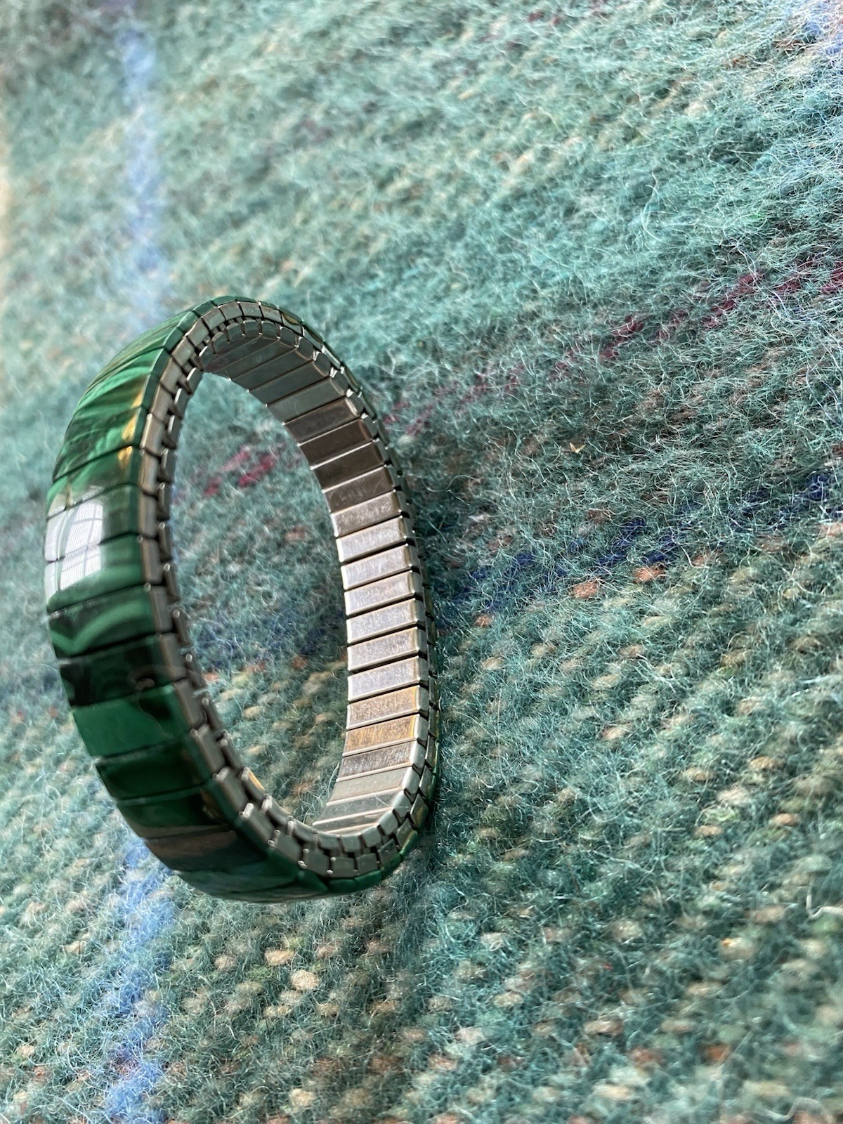 Malachite Inlay Stretch Bracelet Stainless Steel OSFA Western Native Green Stone