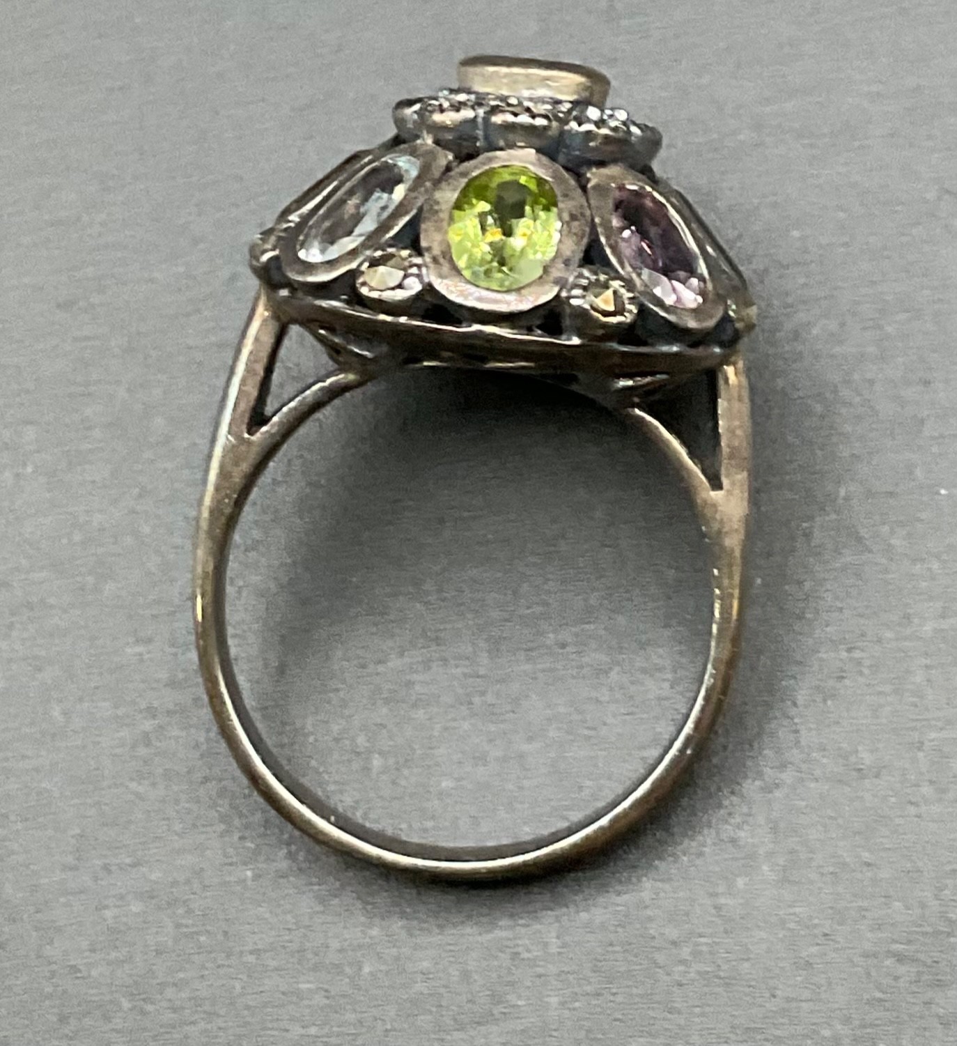 Sterling silver vintage Navaratna princess ring size 9 Thailand multi stone
