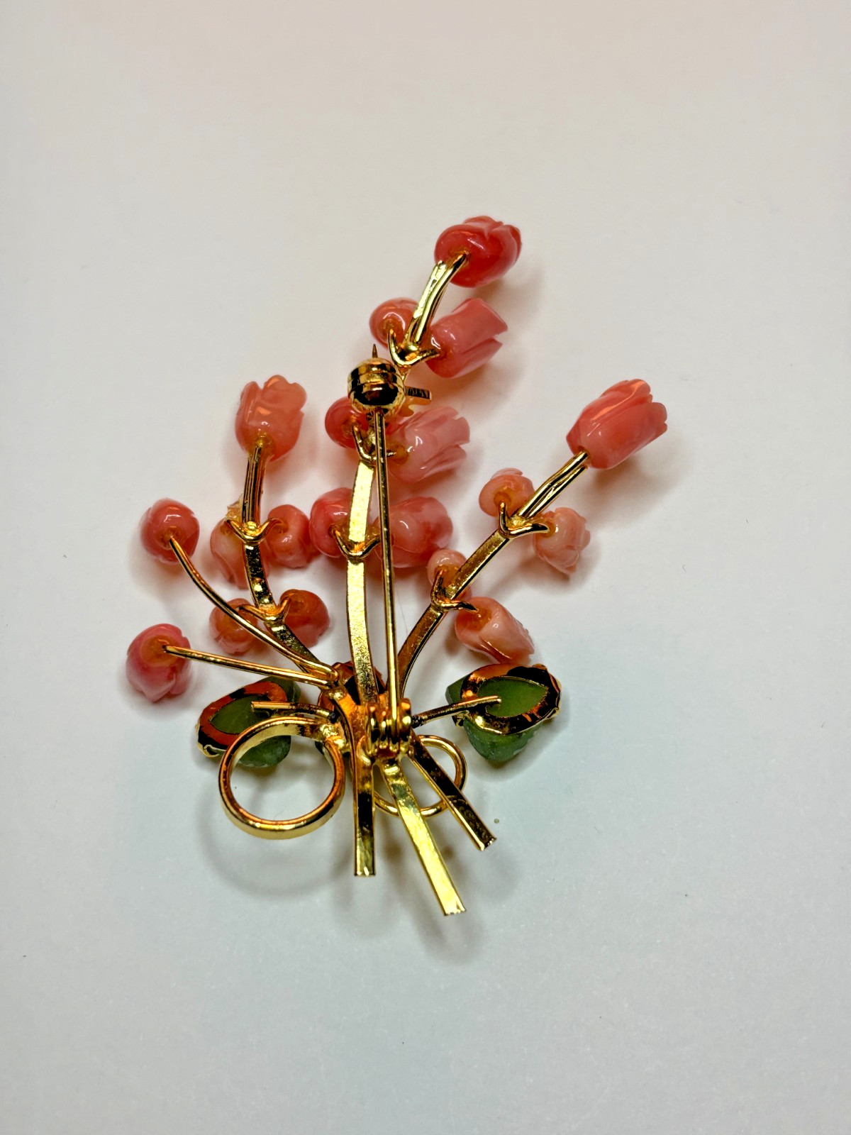 VINTAGE Brooch Bouquet Genuine Coral Pink Carved Roses Jade Leaves Gold Angelskn