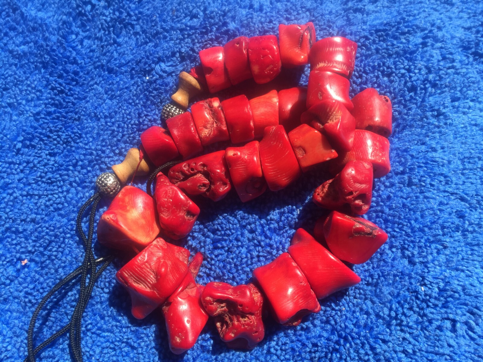 chinese china fine Necklace yes of Deep Red Bamboo Coral nuggets accented