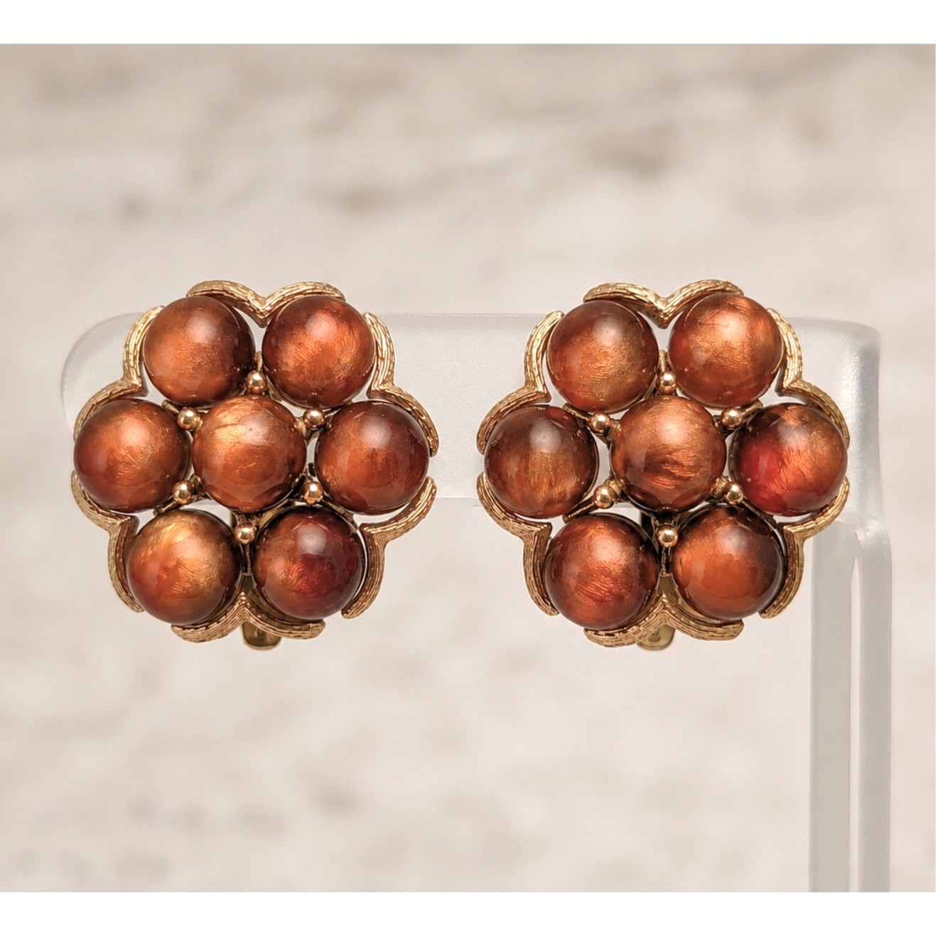 Vintage Clip On Earrings Stunning Darky Orangey Brown & Gold Tone Stylish Flower