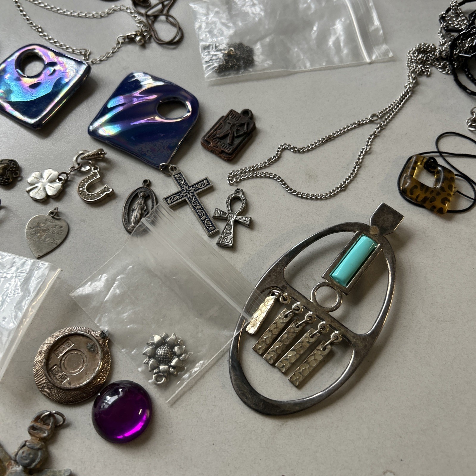 Vintage & Modern Pendants & Charms Lot