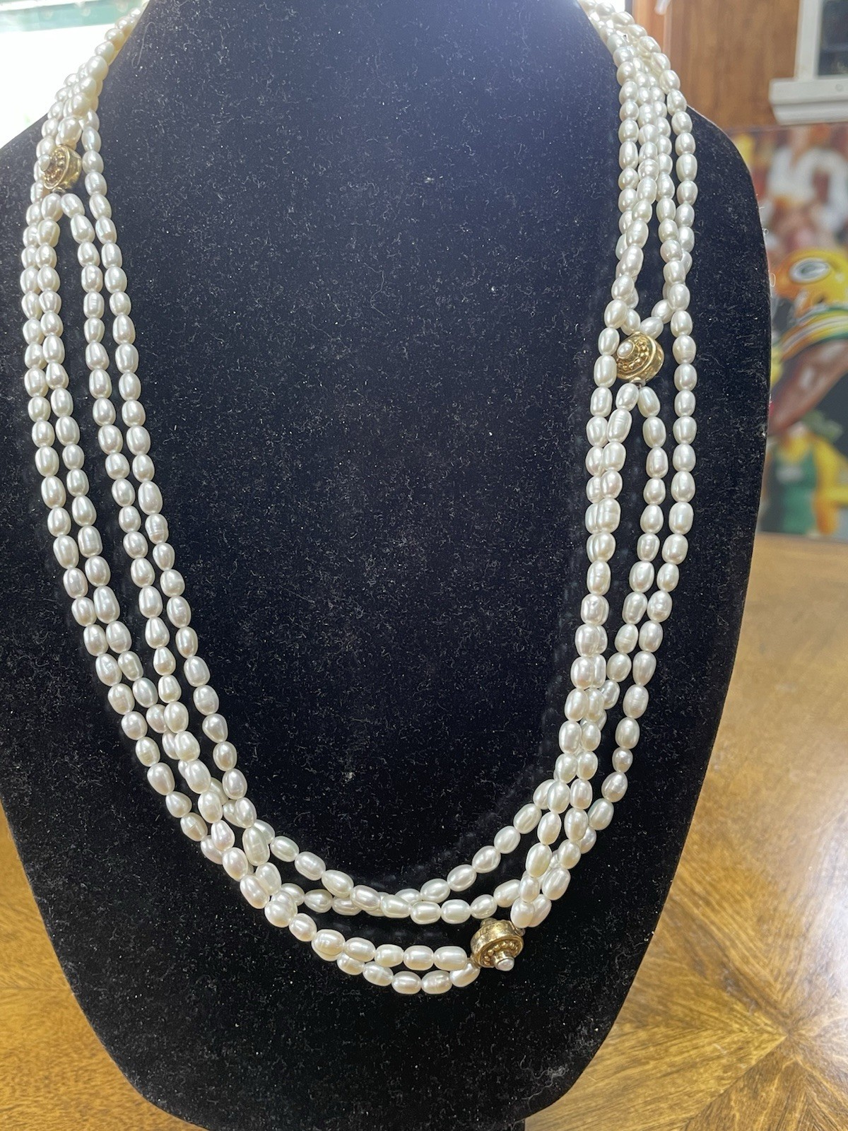 Vintage 4strand Freshwater Rice Pearl Necklace. 14/20 Floral Clasp. 104g