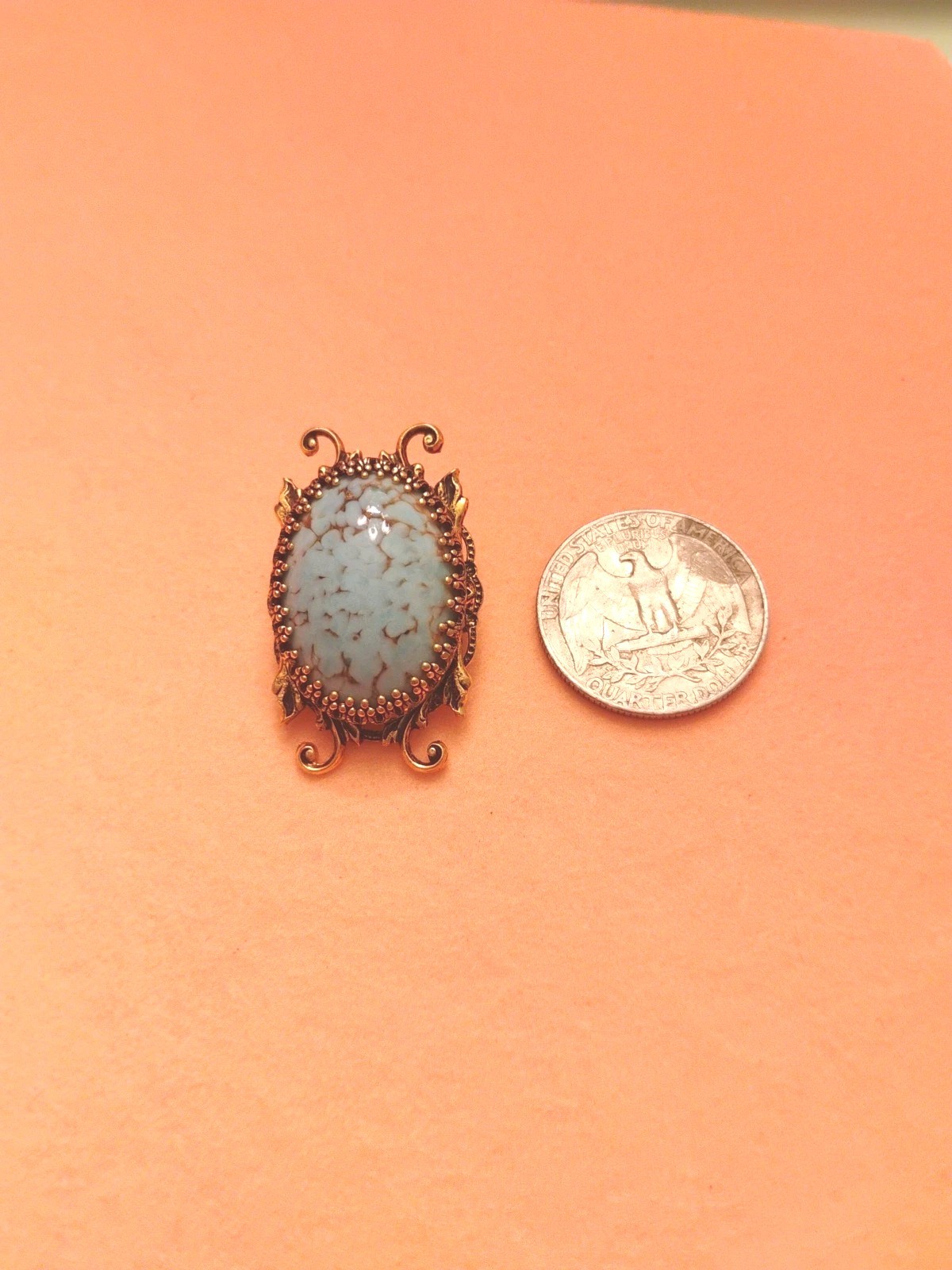 VTG Scarab Beetle Gold tone Pendant/ Brooch. Excellent Condition