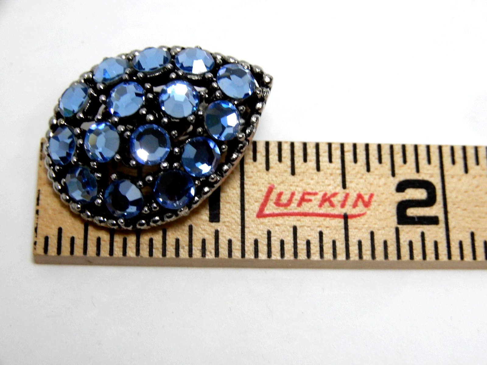 VTG Blue Rhinestone Domed Reverse Teardrop Silvertone Earrings Clip On EUC