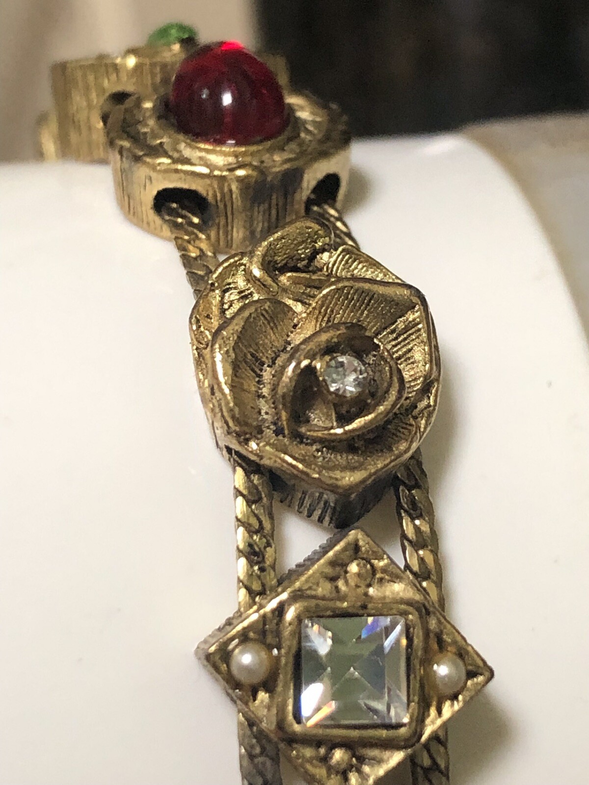 Vintage GOLD TONE SLIDE BRACELET MULTIPLE STONES 7 1/2”