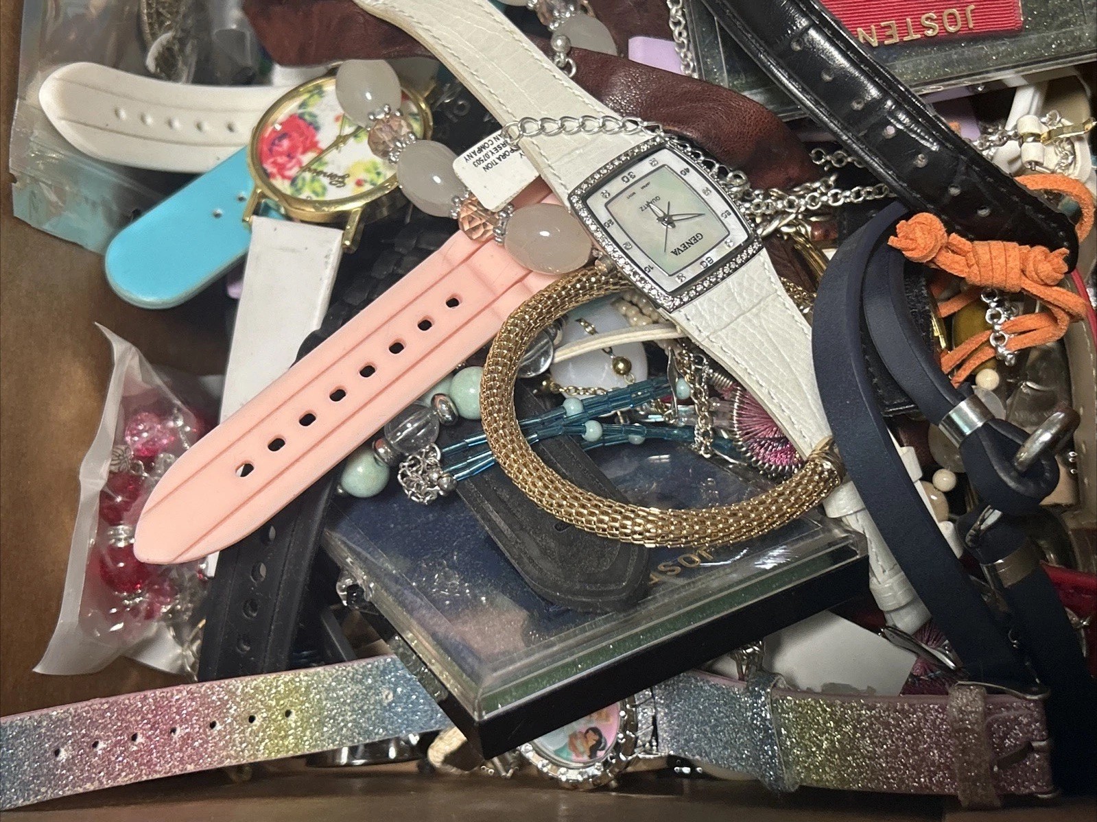 HUGE 5 + Lbs Jewelry WEARABLE Lot Tangled Unsearched VINTAGE ESTATE TREASURE