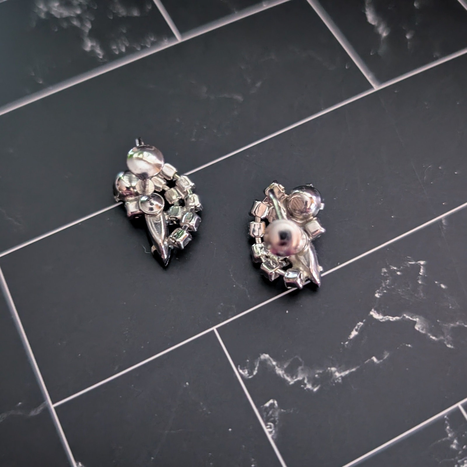 Vintage Screw Back Earrings Black & Clear Gems Stylish & Elegant