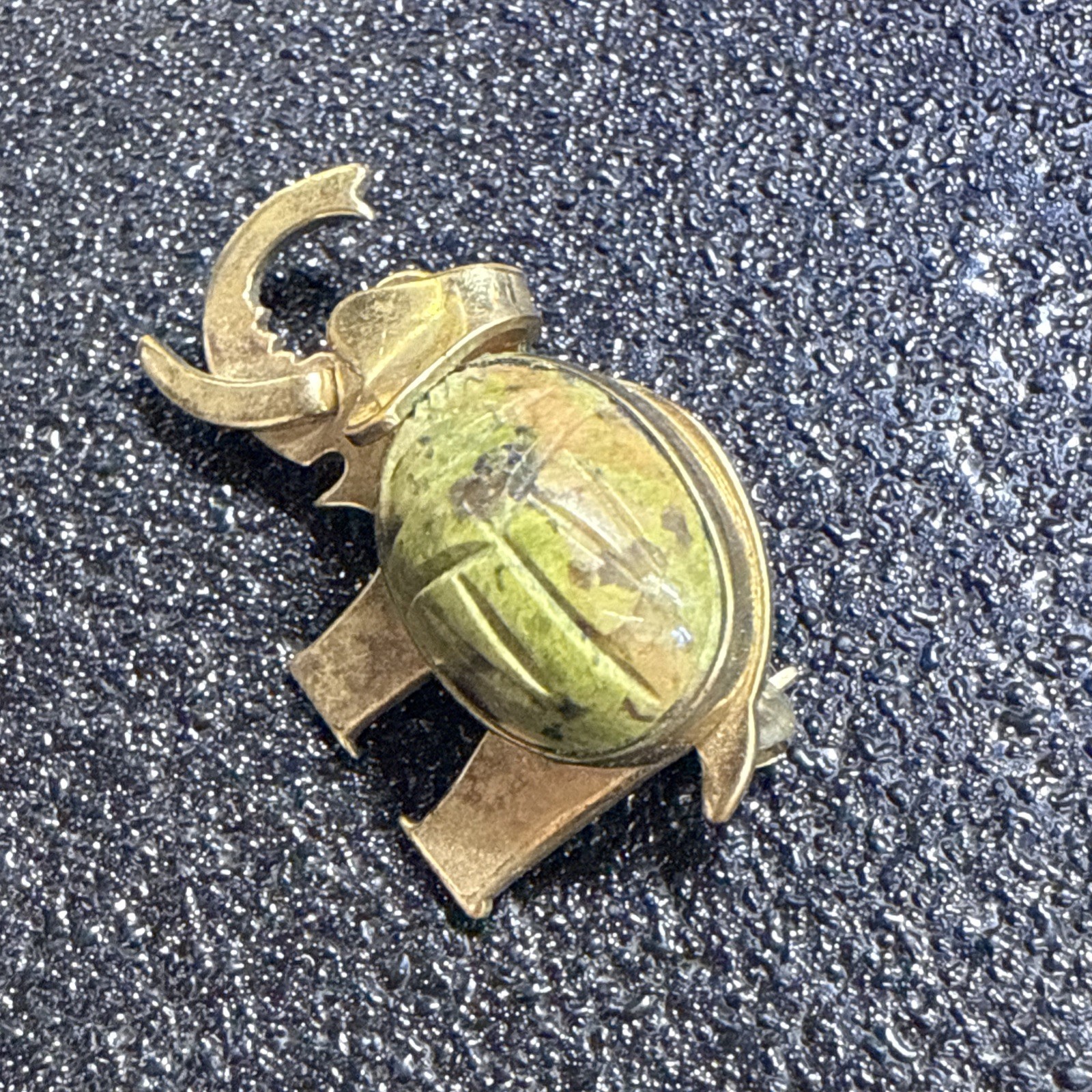Vintage W.E. Richards WRE Tiger Eye Scarab Elephant Brooch 12k GF