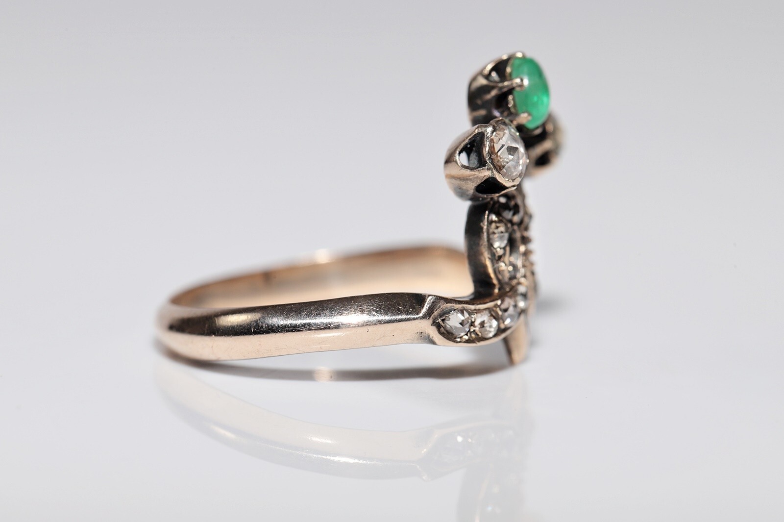 Antique Circa 1900s Ottoman 14k Gold Natural Rose Cut Diamond And Emerald Ring