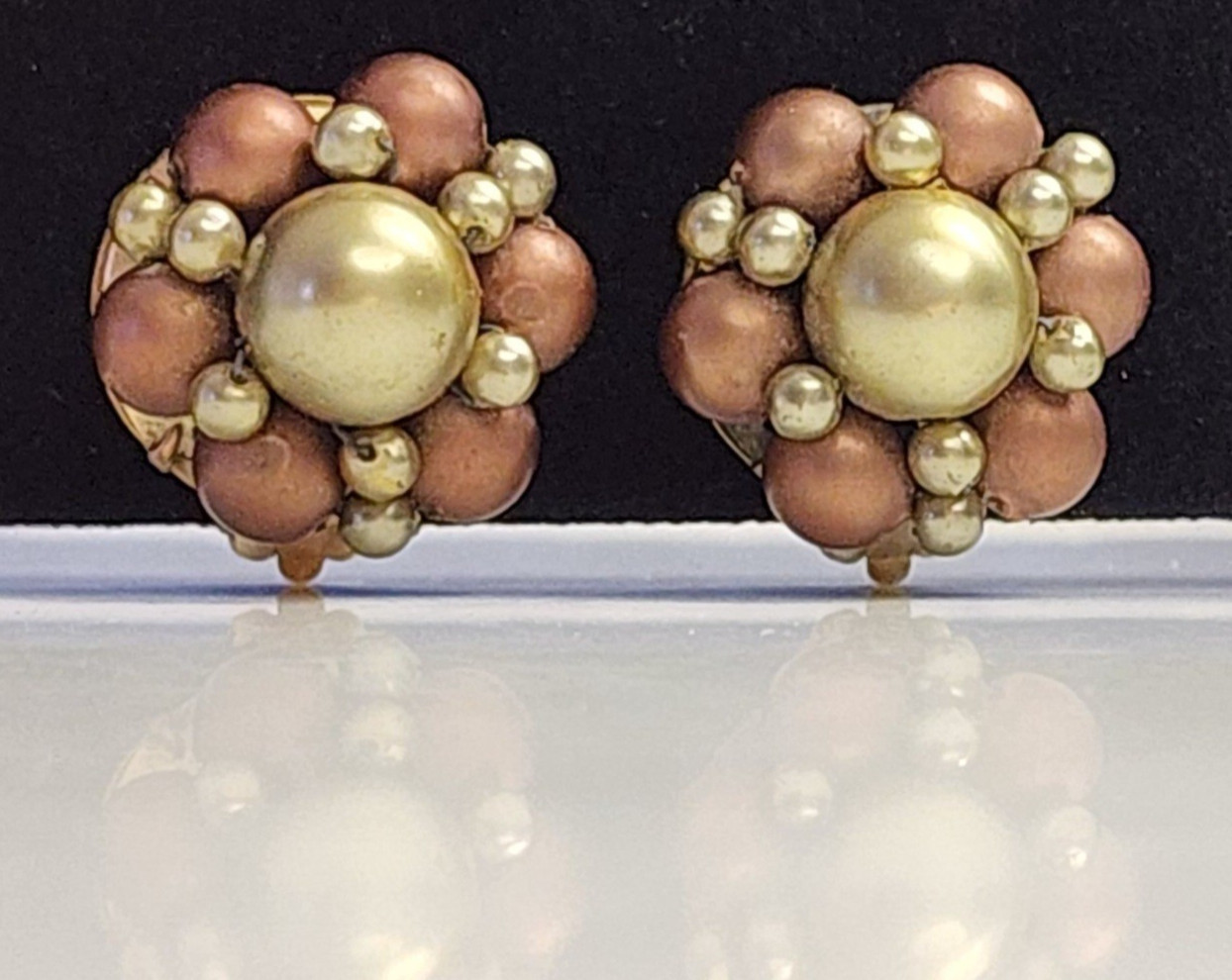 1″ Vintage Bronze Gold Cluster Bead Huggie Clip On Earrings – Jewelry Hong Kong