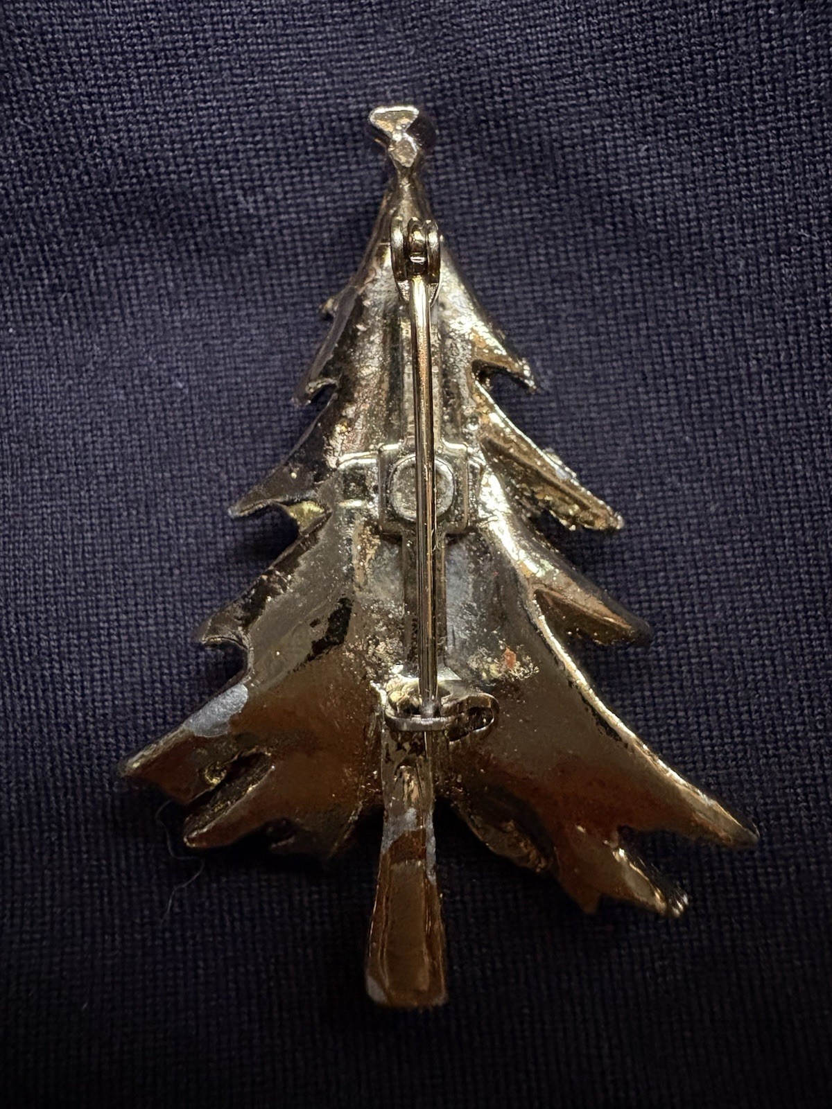 Christmas Tree Pin Brooch, Gold Tone, Multicolor Rhinestones ￼