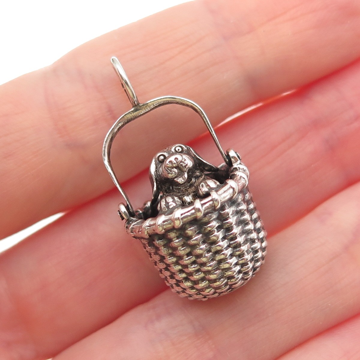 Brown County Baskets 925 Sterling Silver Vintage 2000 Dog Basket 3D Mini Pendant