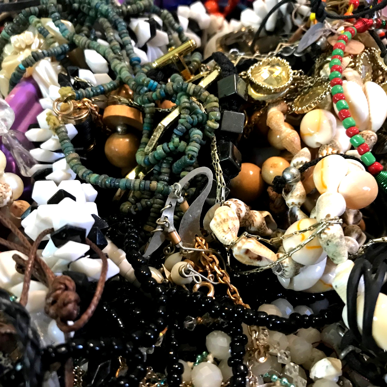 1/2 lb Mixed Vintage-Now ESTATE Jewelry lot ALL WEARABLE, NO JUNK, PAIRED 🌺