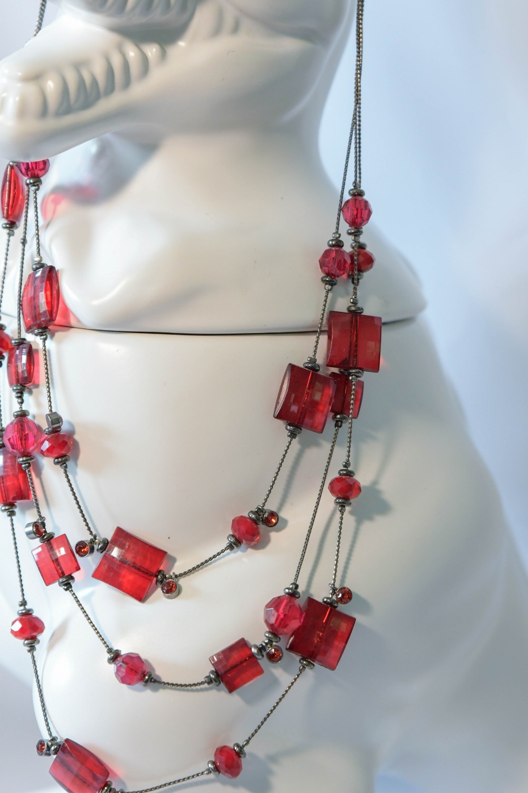 Set of 2 Vintage 90’s necklaces faceted red bead necklace and butterfly pendant