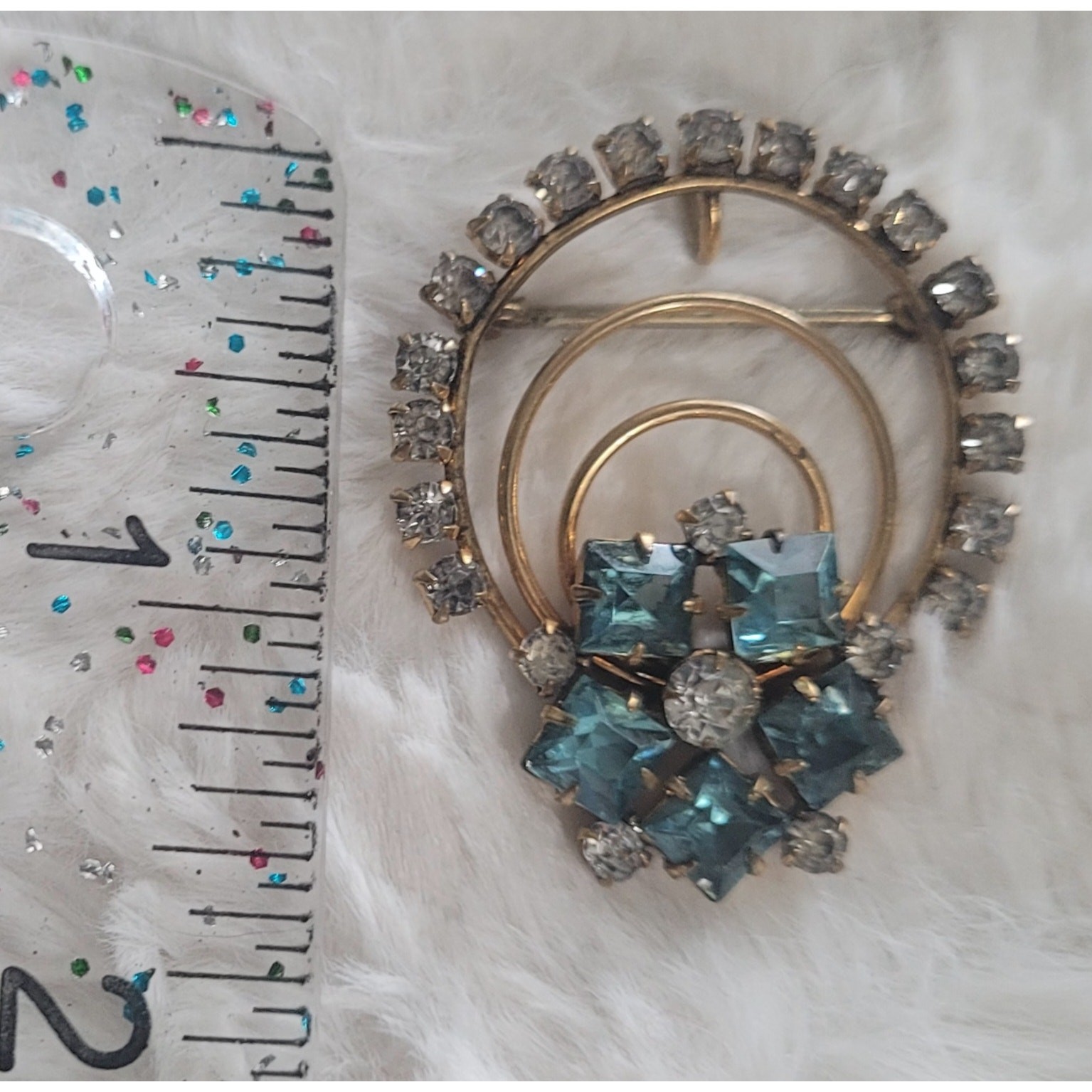 Brooch Or Pendant in Gold Tone with Clear & Teal Color Rhinestones