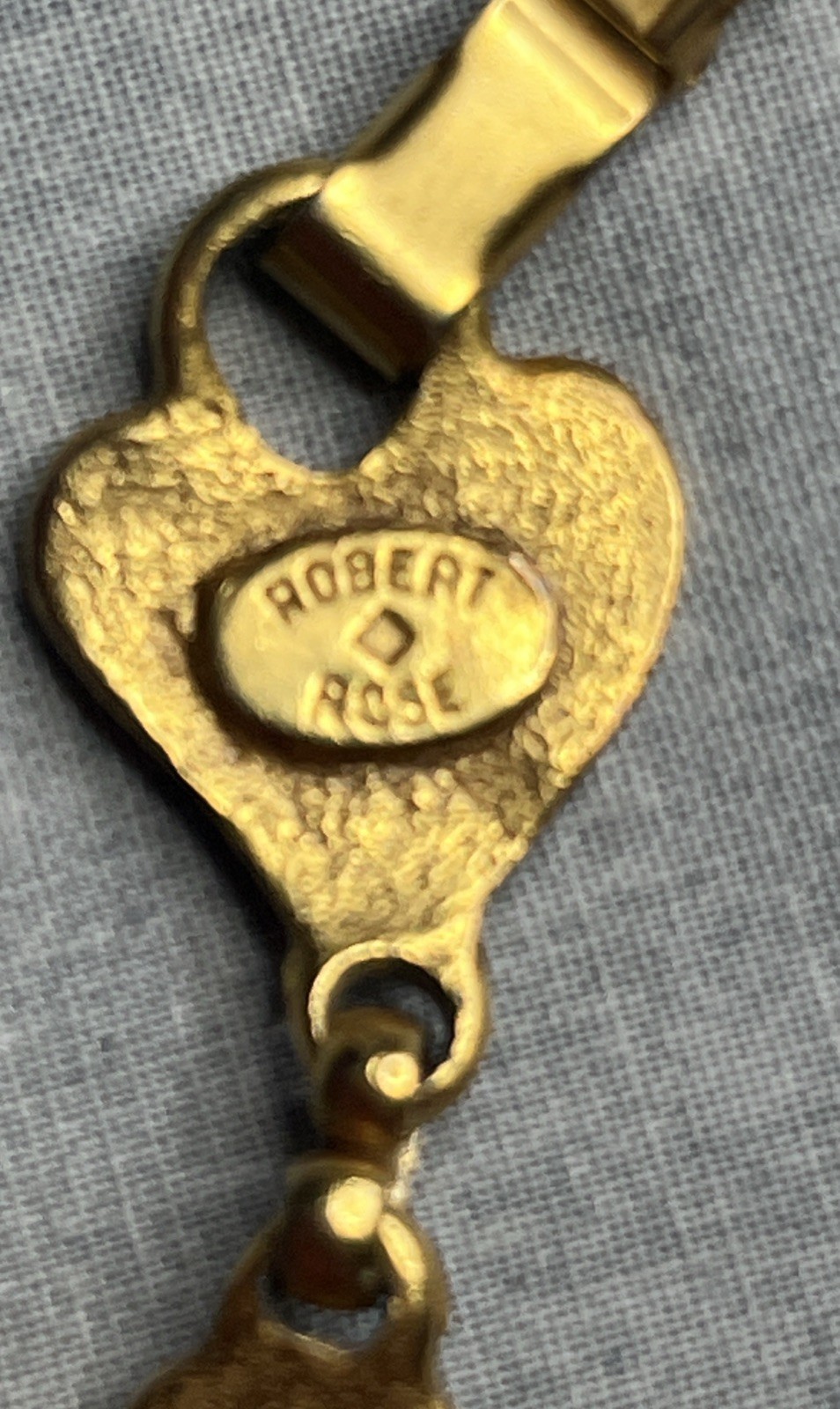 Robert Rose Bracelet VTG Thick Gold Tone Hearts Stones Artisan Links 7” 1990s