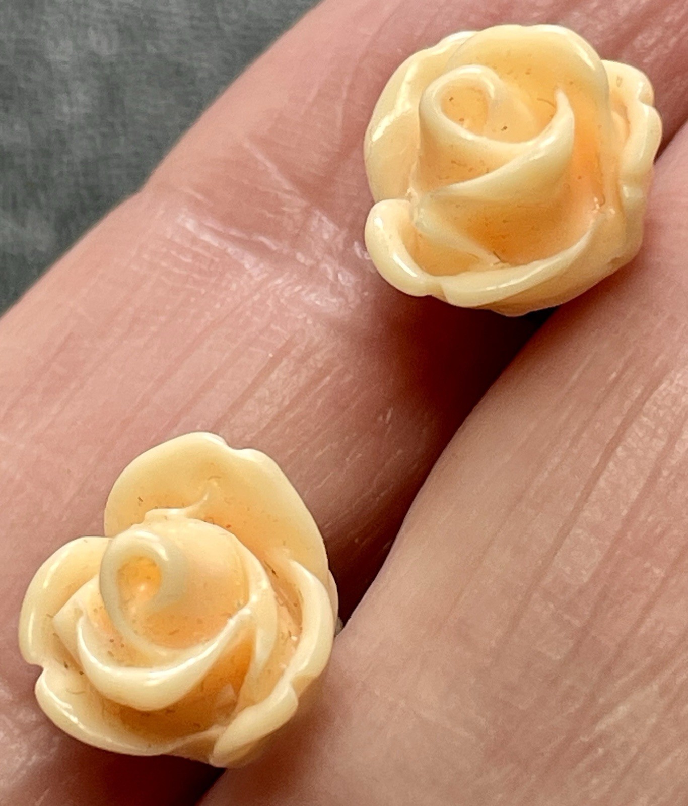 Vintage Orange Rose Flower Plastic Retro Stud Earrings
