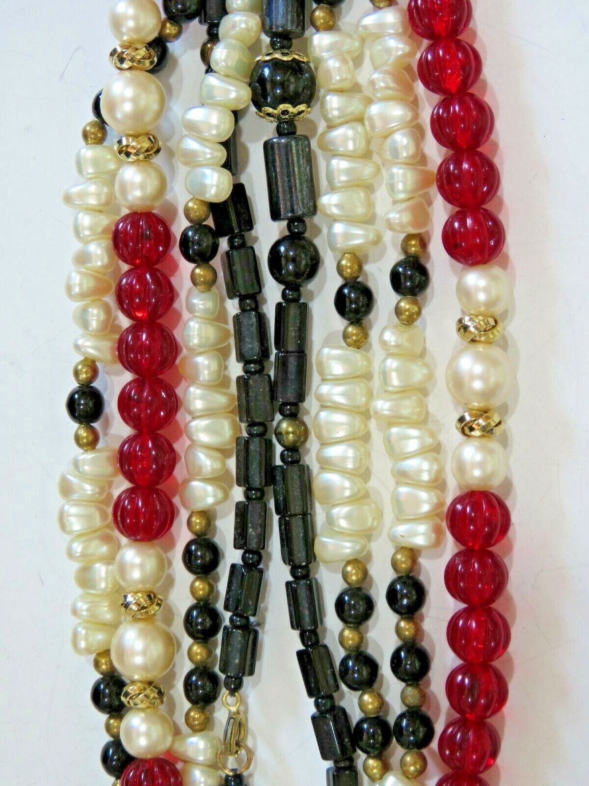 Gorgeous Vintage Mod Beaded Necklaces Lot Faux Pearls Red Black Glass Bead B3232