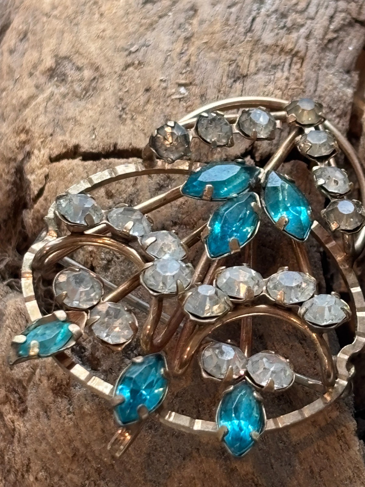 1930s PR. ST. & CO 1/ 20th 12K gf BLUE & CLEAR RHINESTONES GOLD FILLED BROOCH