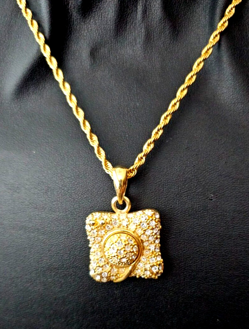 Gold tone Rhinestone Pendant Rope Chain Necklace 22″
