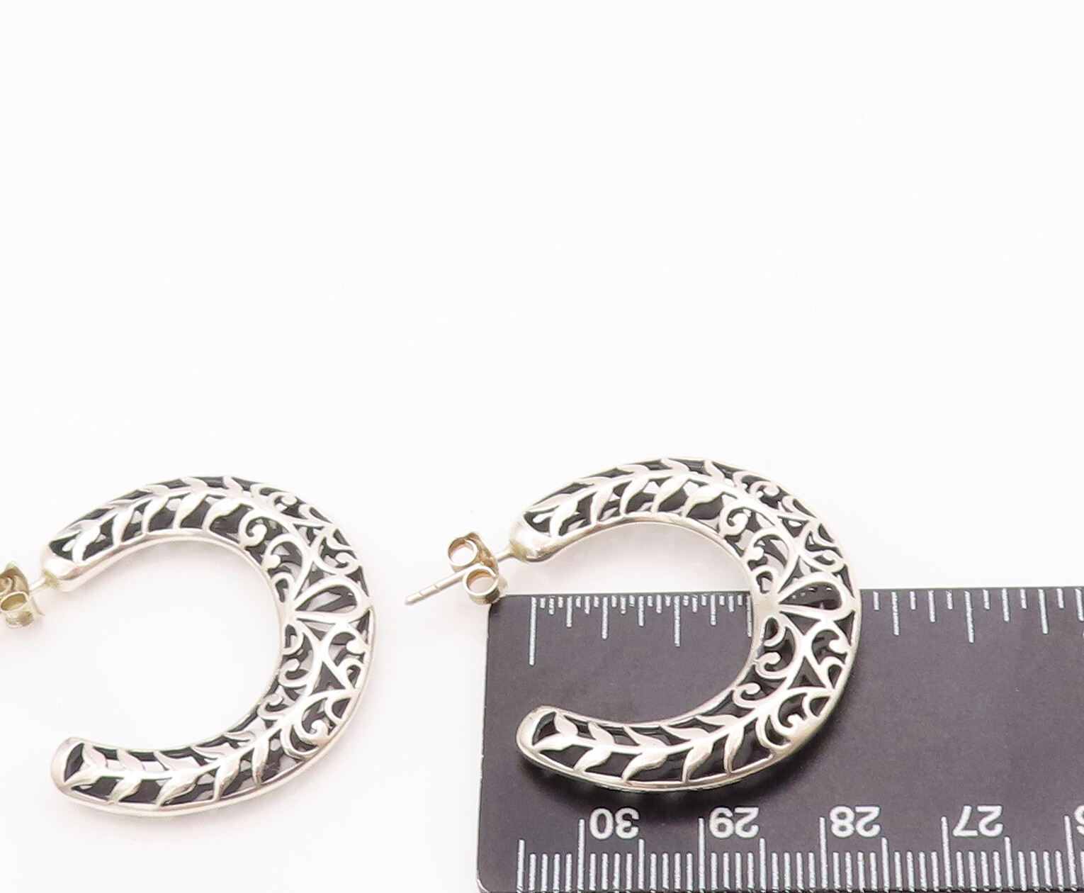 925 Sterling Silver Vintage Earrings Solid Swirly Carved Open Hoops EG12983
