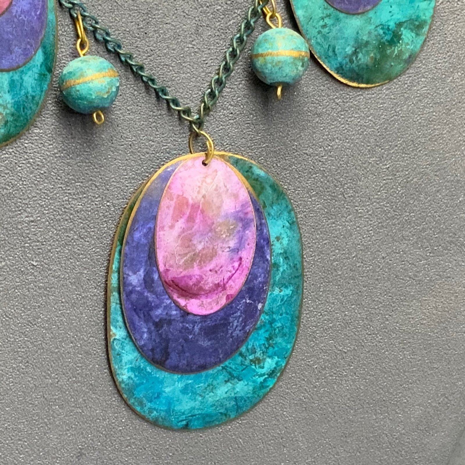 Layered Metal Oval Necklace 25 In Turquoise Blue Pink Purple Gold Rustic Boho