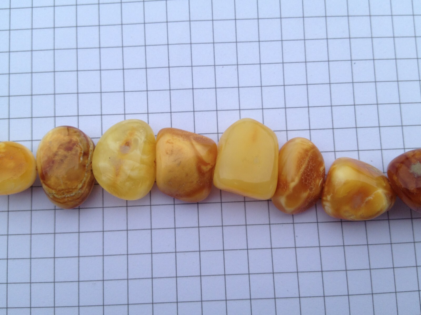 Vintage Natural Baltic Amber Neckalce Egg Yolk Butterscotch 40 gr.