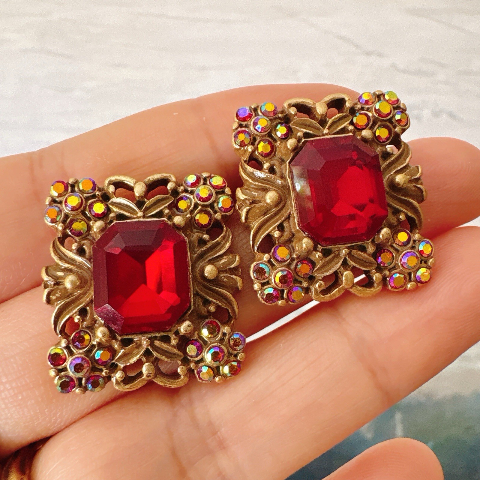 Vintage Red Crystal Square Earrings – Baroque Gold Rhinestone Studs Gift for her