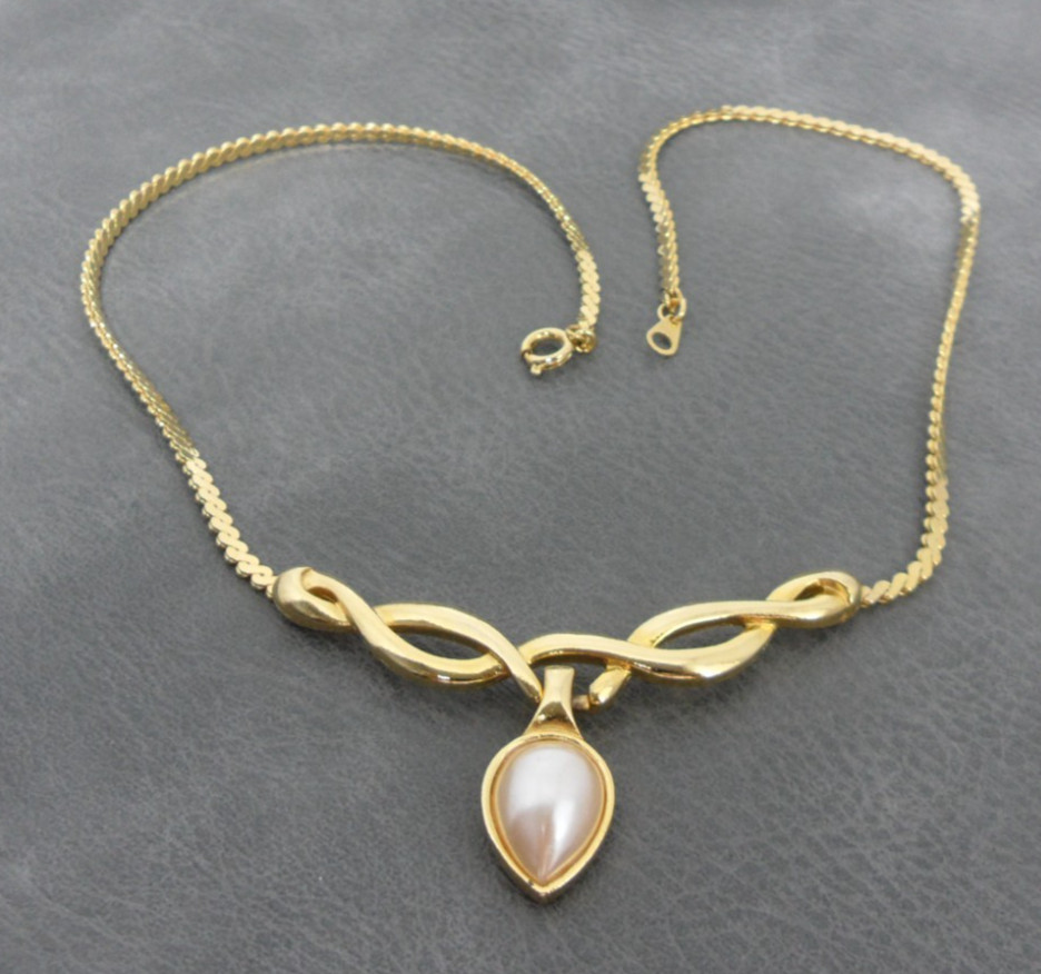 Victorian Revival Scroll Necklace Faux Pearl Drop Cobra Chain Choker Granny Core