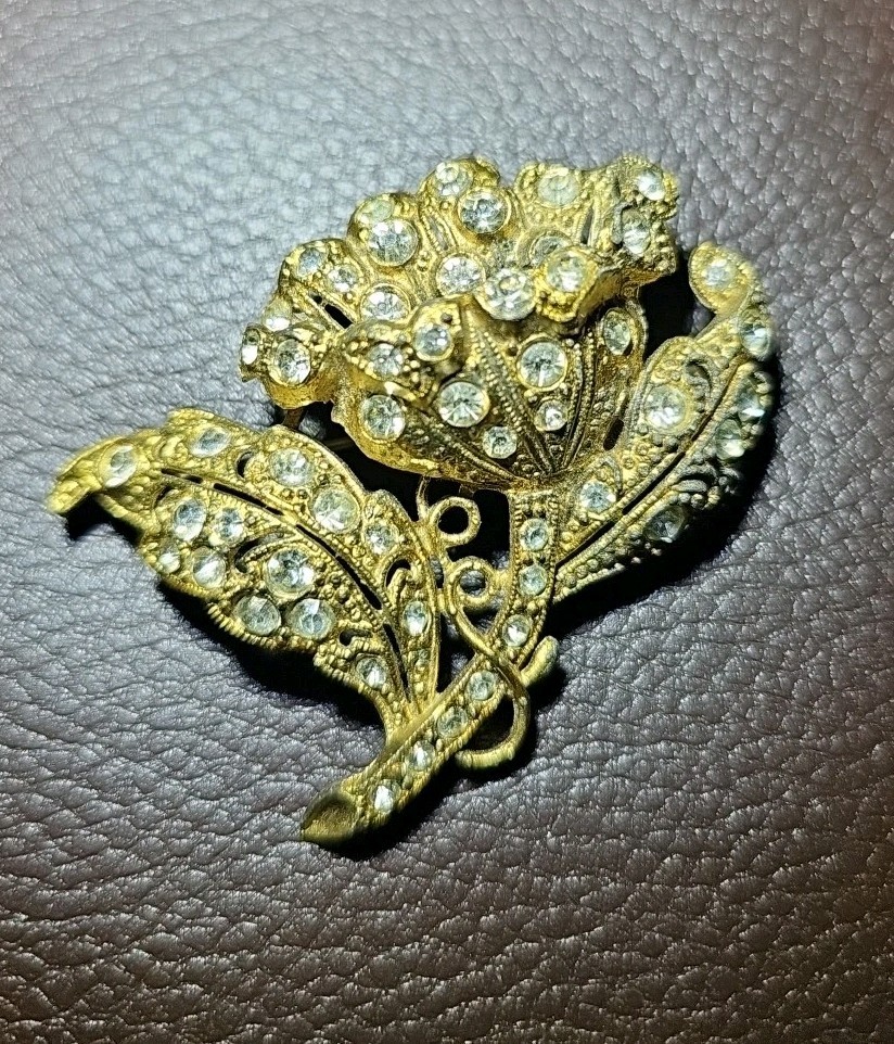 Vintage 40s Brooch LN Little Nemo Flower Clear Stones Gold Toned