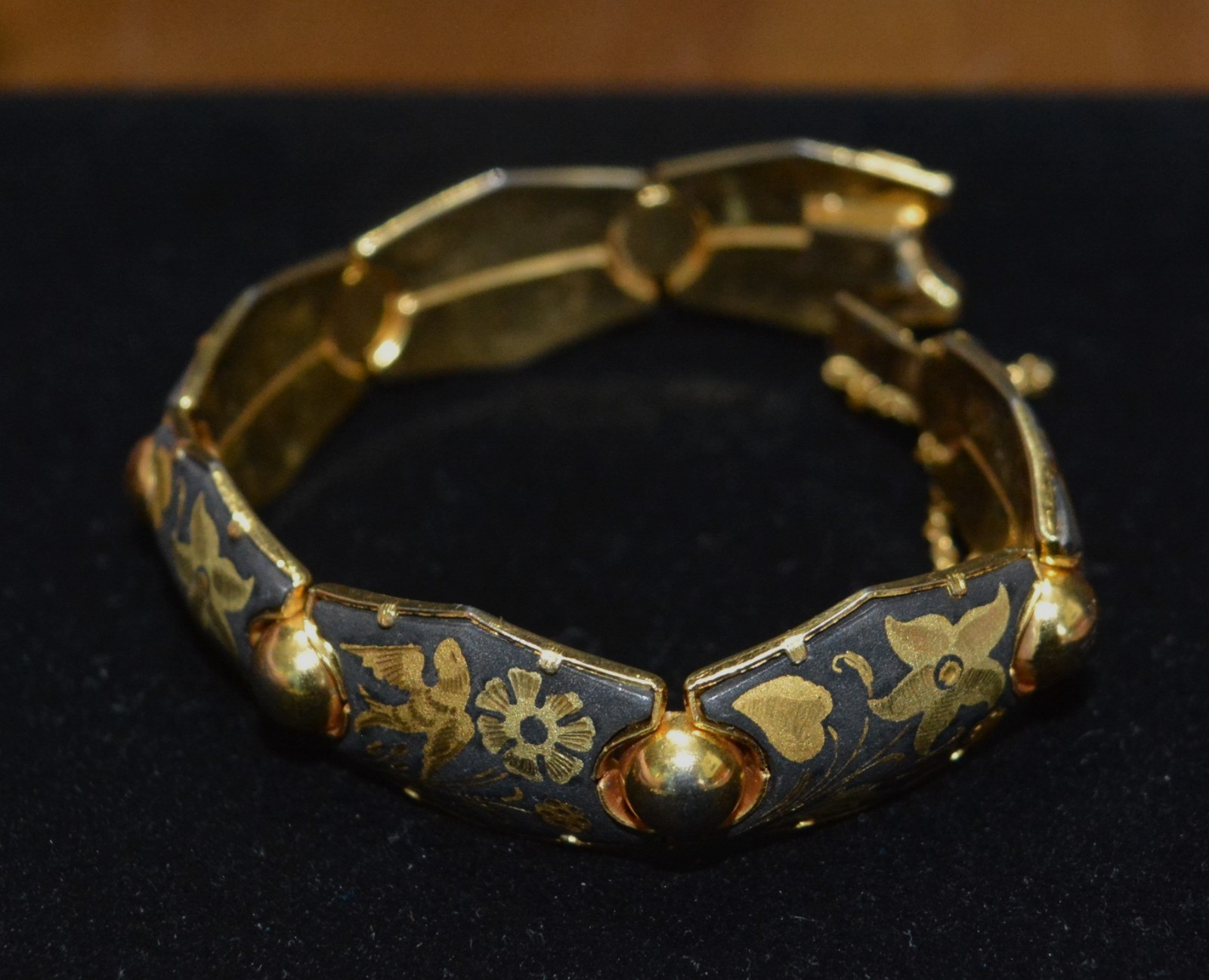 VTG Japanese Damascene Jewelry Set Bracelet Pendant Clip-On Earring INLAY