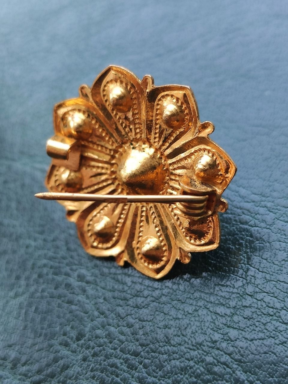 Vintage Brass Flower Brooch | Smoky Crystal & Pearl Pin | Excellent Condition