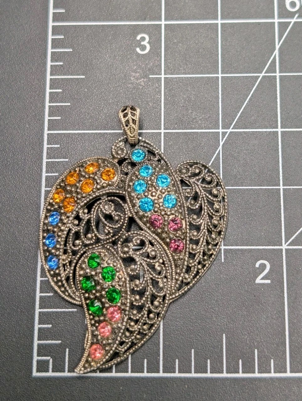 Vintage L/N Little Nemo Rhinestone Filigree Pot Metal Pendant For Necklace