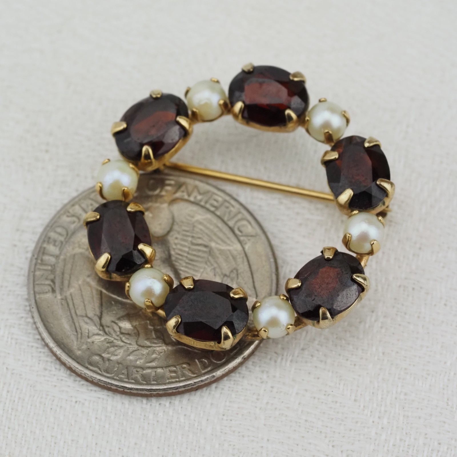 Vintage Ronci 12k Gold Filled Garnet and Pearl Round Circle Pin Brooch