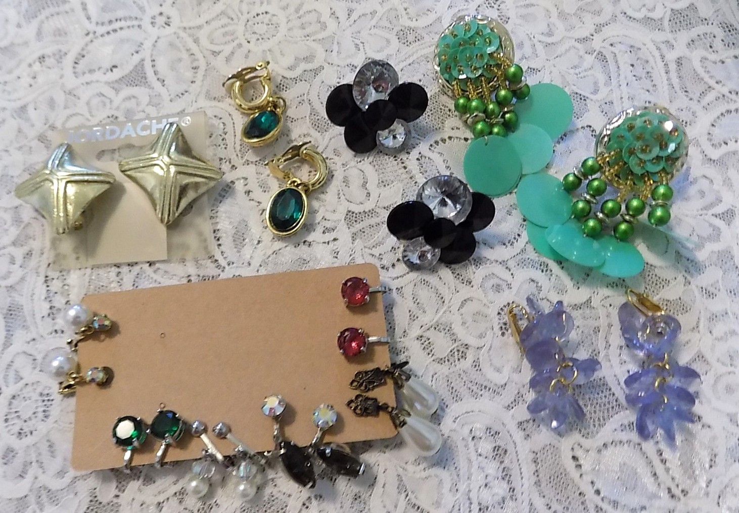 LARGE VINTAGE LOT CLIP-ON EARRINGS GREAT VARIETY!