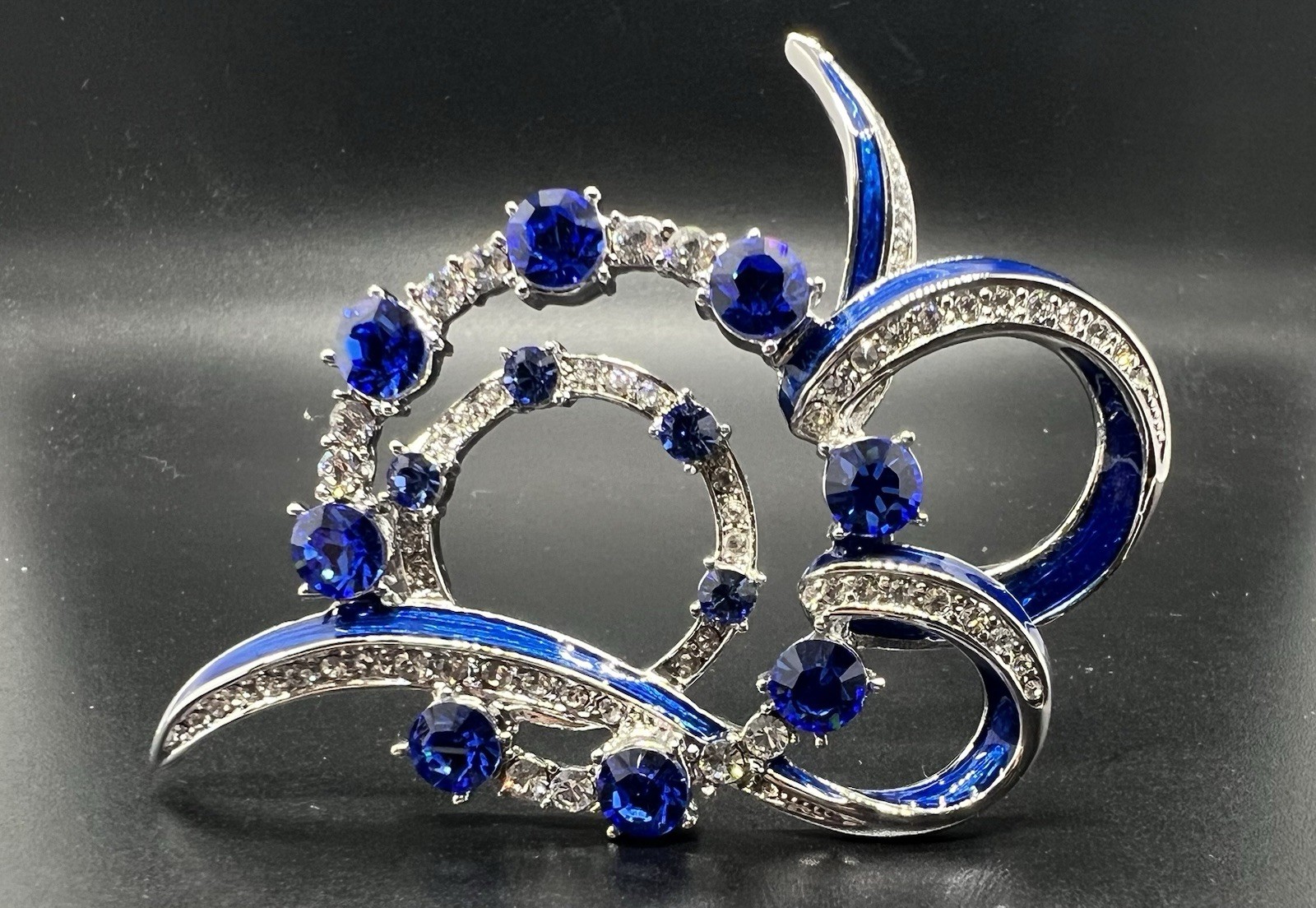 Camrose & Kross Jacqueline Bouvier Kennedy Jewelry Brooch Reproduction COA