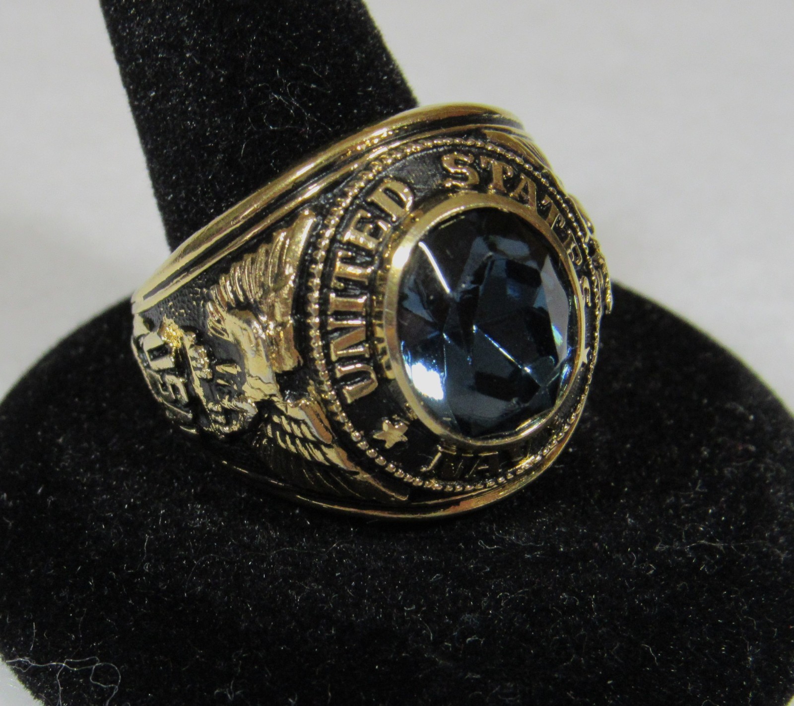 Vintage US Navy Blue Stone Men’s Ring Eagle Anchor 18K Gold Electroplate Size 12