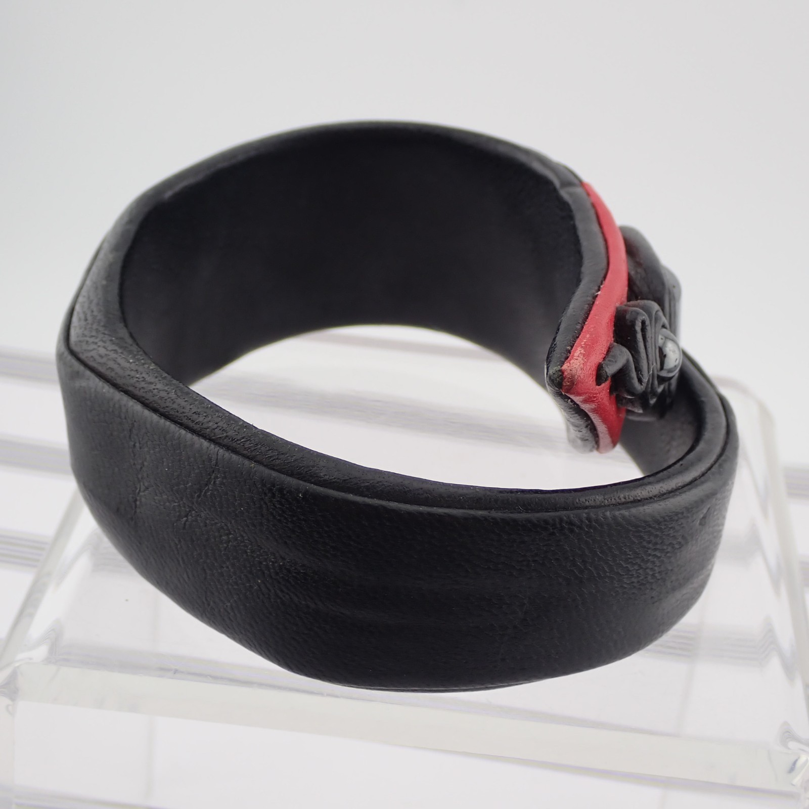Vintage Black Red Leather Hematite Abstract 8″ Adj Wrap Bracelet