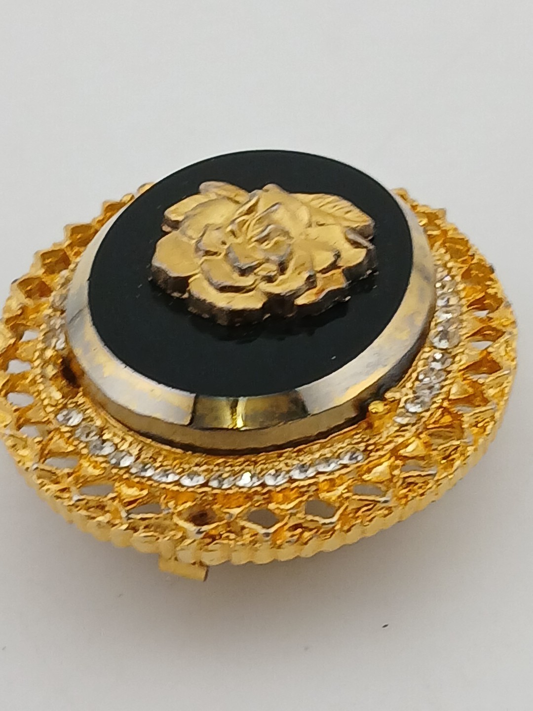 Signed CELEBRITY gold tone black glass clear stones rose cameo pendant brooch