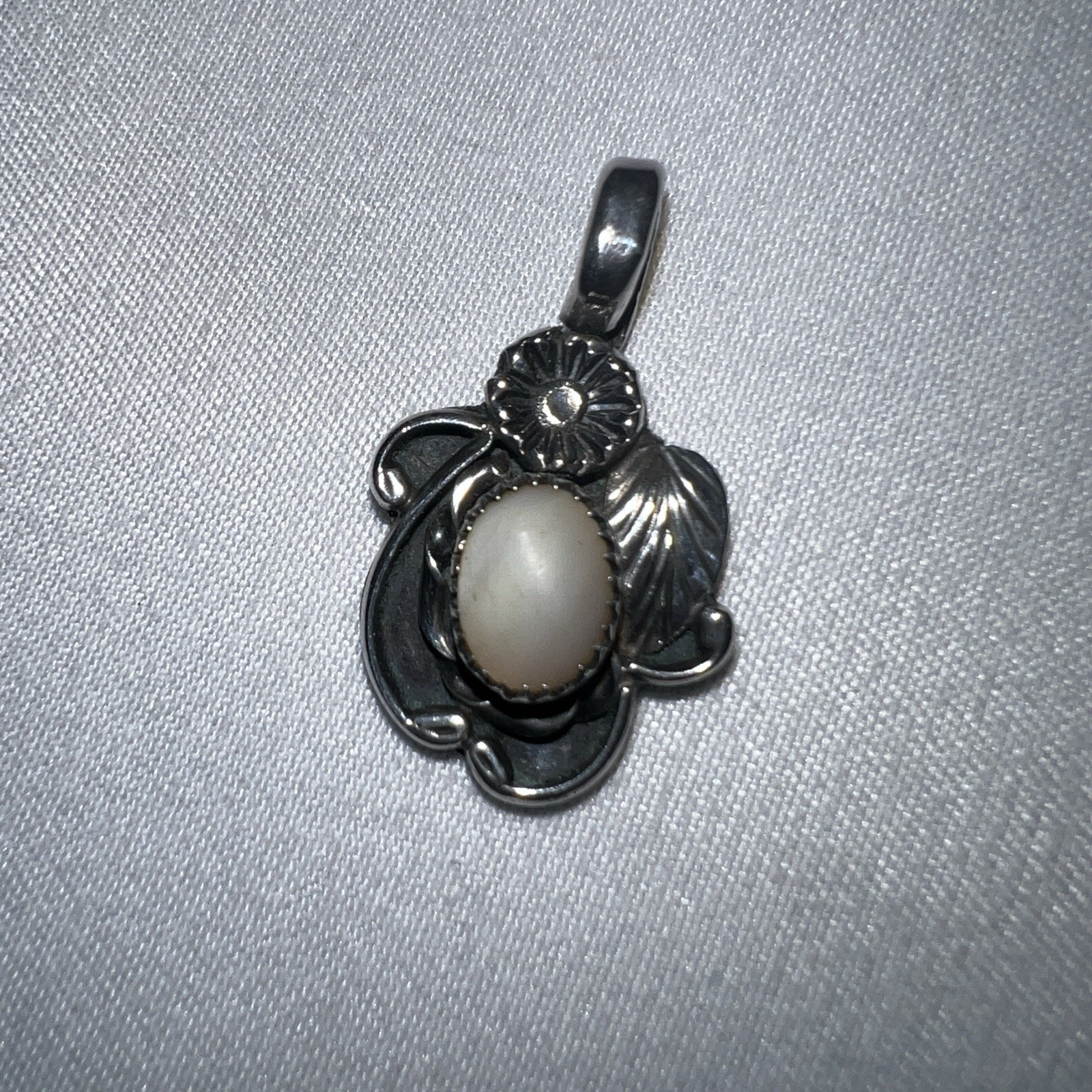 Vintage Sterling Silver Pendant Mother Of Pearl Leaf Floral signed EH Artisan
