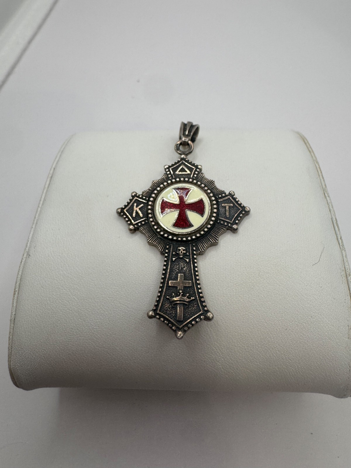 Vintage Red and White Inlay Enamel Sterling Silver Iron Maltese Cross