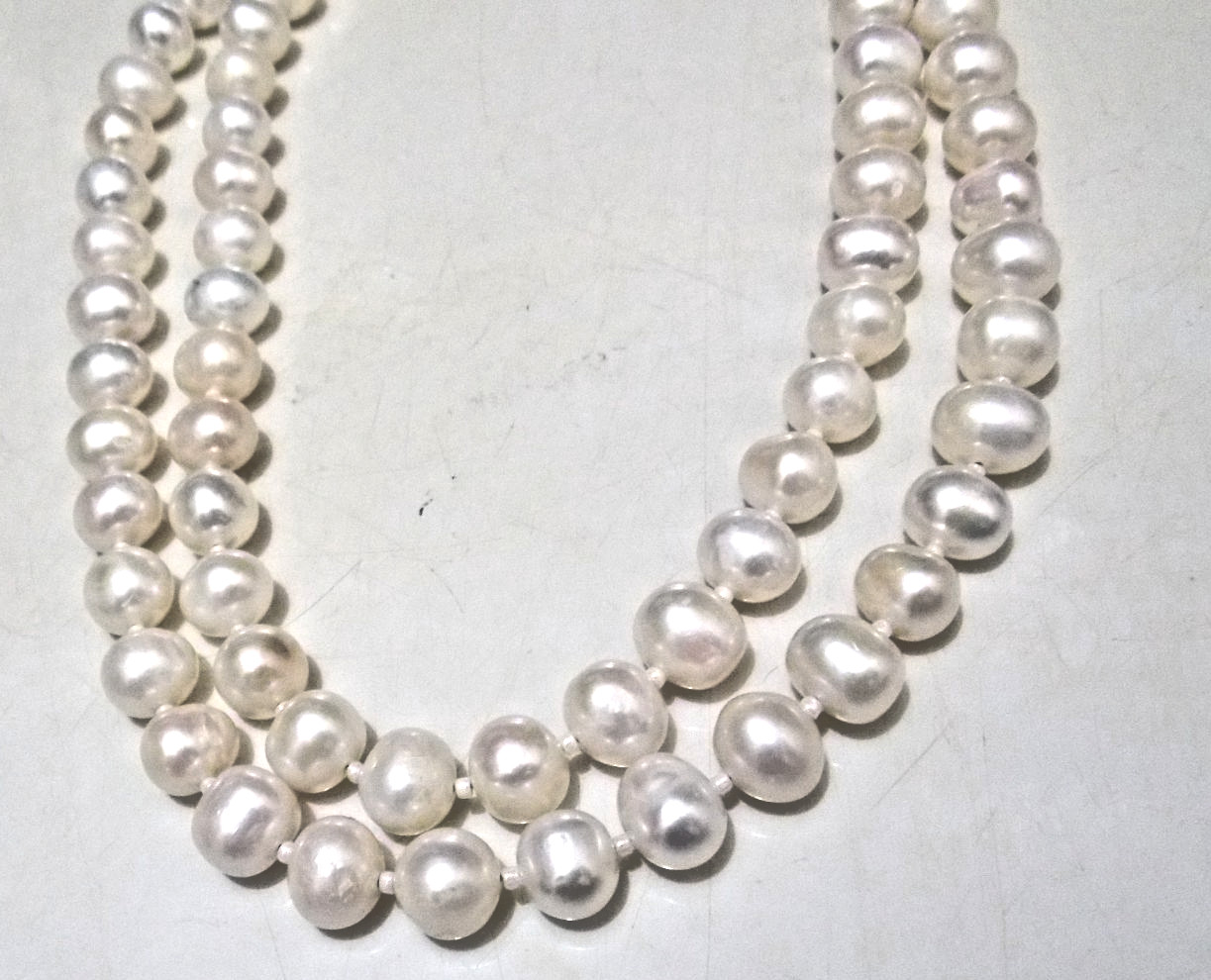 VINTAGE CERESE D SIGNED TWO STRAND ROUND WHITE PEARL NECKLACE